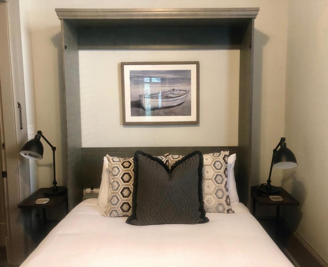 Daybed With Trundle In The Beautiful Ashley Inn 4 Blocks From King St Чарлстон Екстер'єр фото